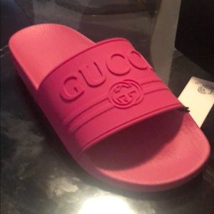 Authentic Gucci Rubber flip flops